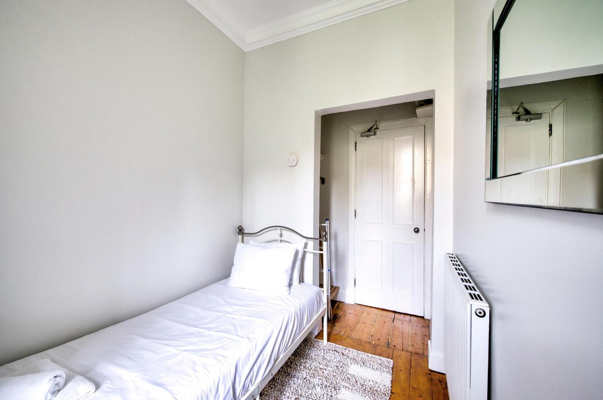 Apartment Grindlay St - Fantastic 2br In Theatre District Edinburgh