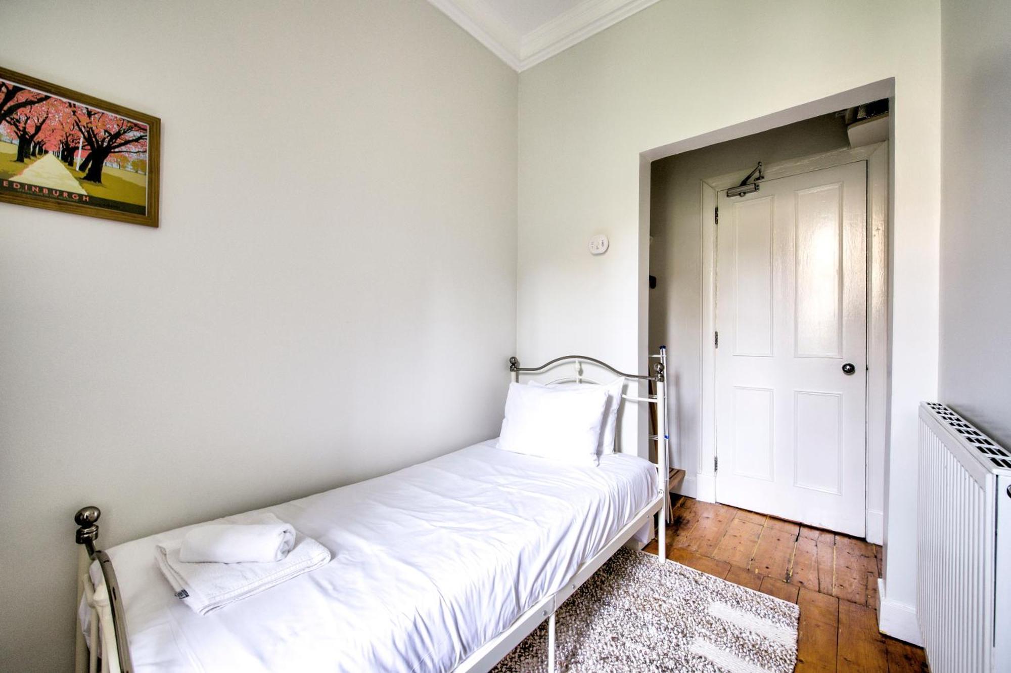 Apartment Grindlay St - Fantastic 2br In Theatre District